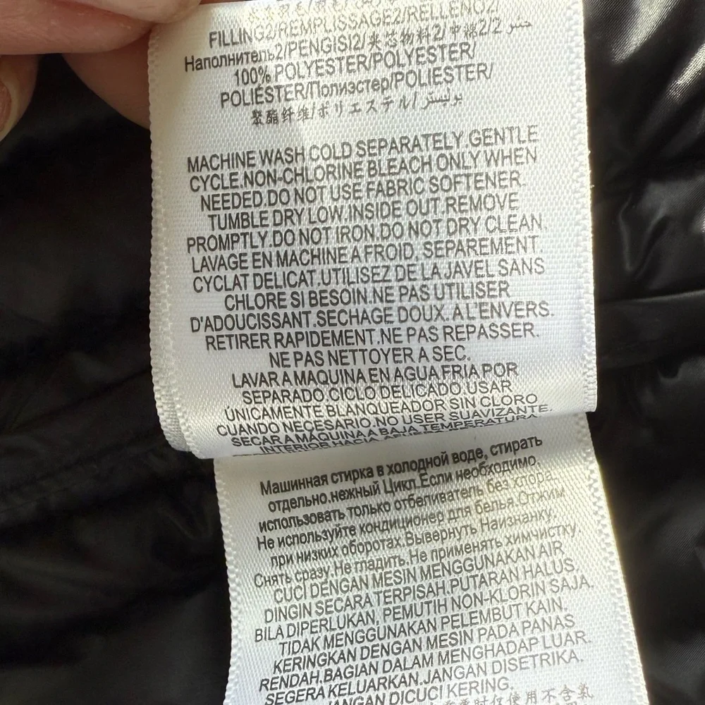 BCBGeneration Ultra Light Weight packable down Jacket Size Large